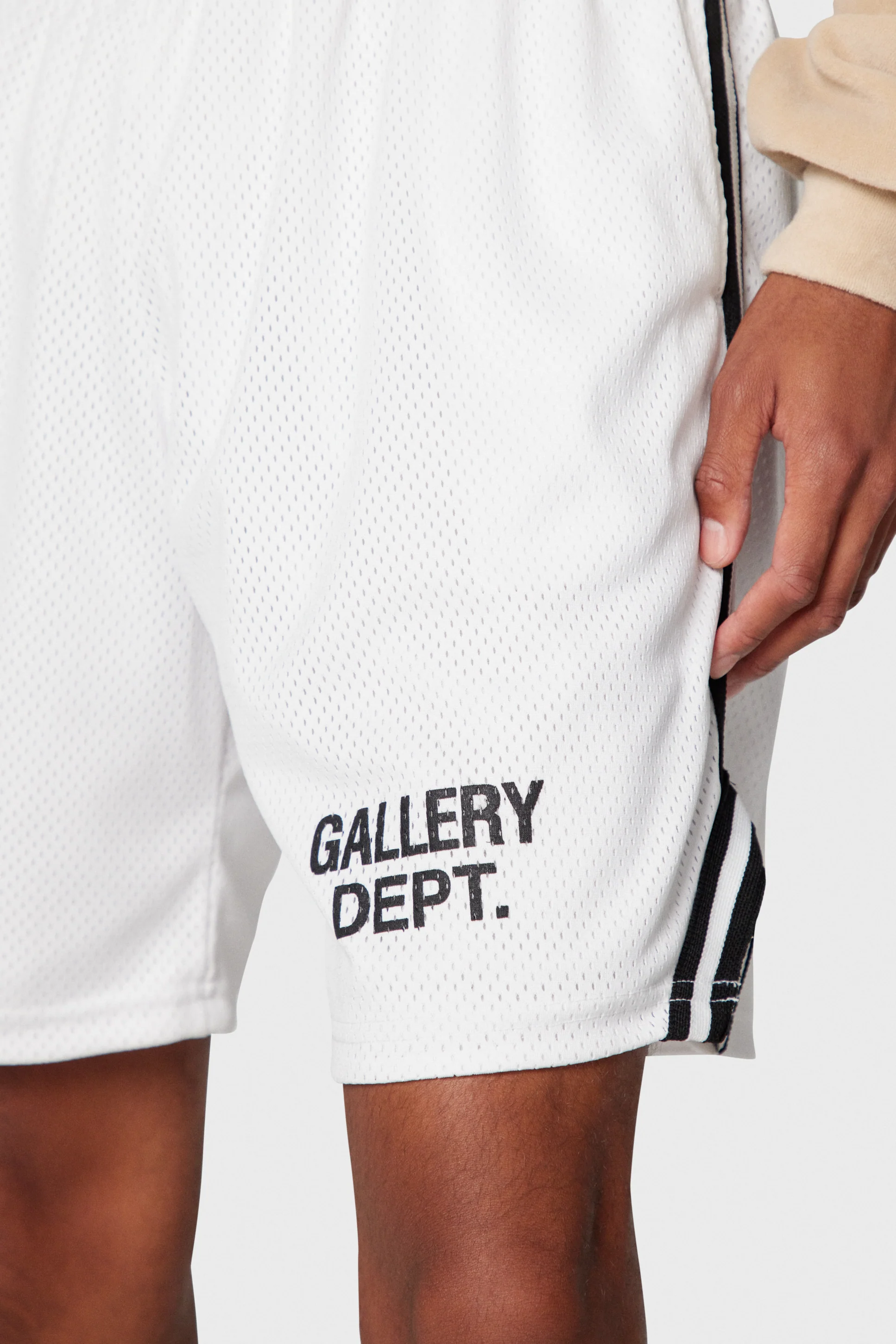 VENICE COURT SHORTS - Image 5